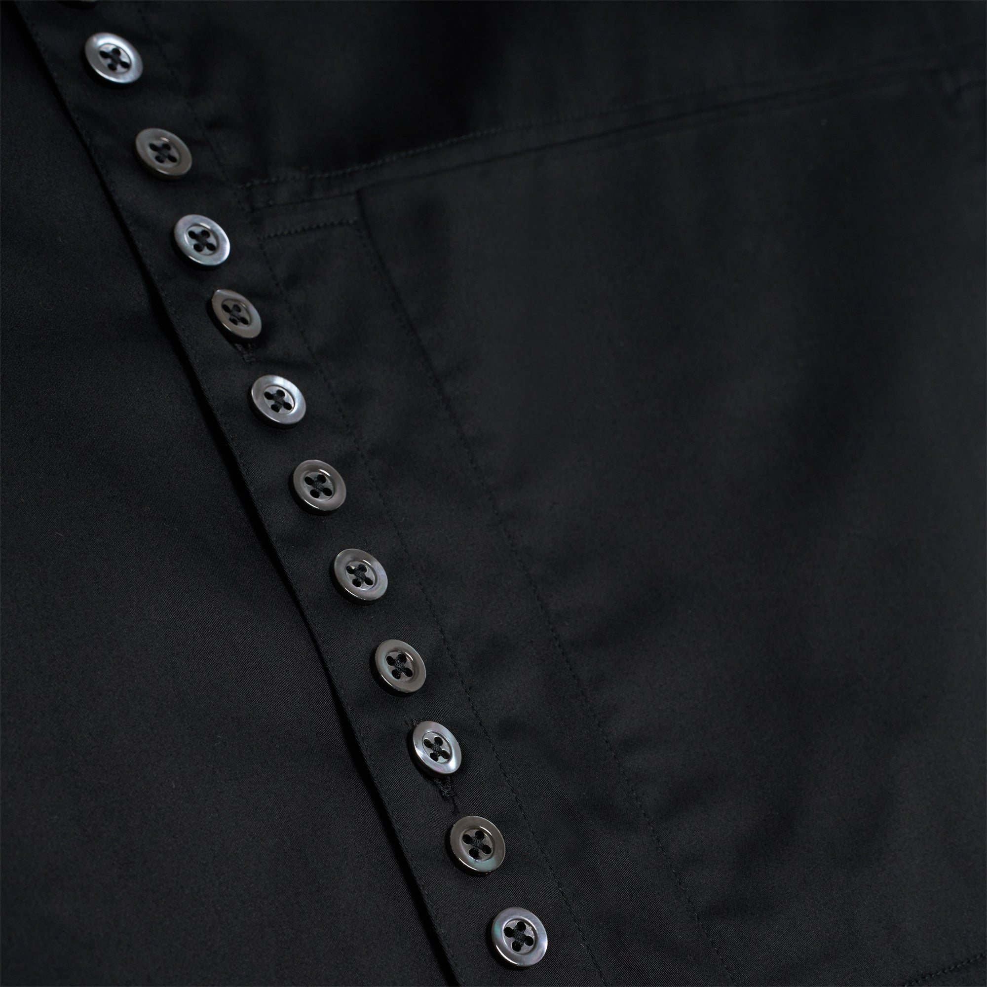 Forma Multi Buttons Shirt